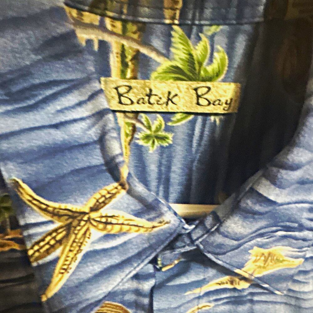 Batik Bay Men’s L Blue Hawaiian Tropical Cotton Short Sleeve Button-Up Shirt